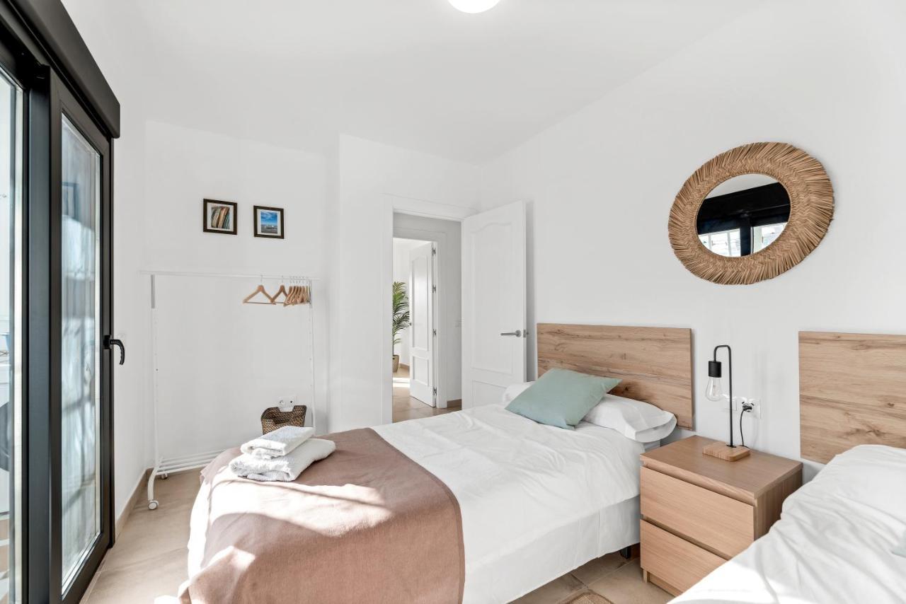 Casa Del Puerto, Encanto Junto Al Mar Эстепона Экстерьер фото